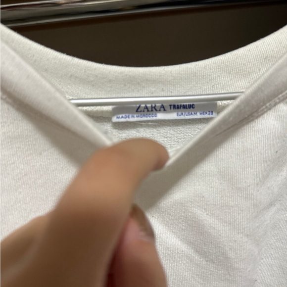 Zara twist front long sleeve - Picture 3 of 3